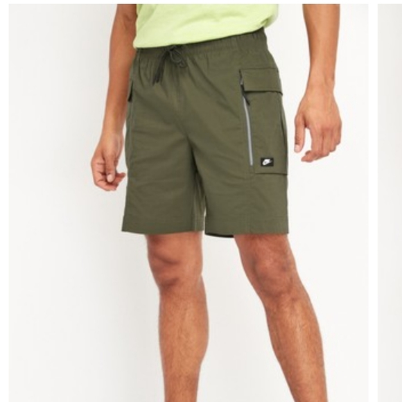 Nike modern cargo shorts Clearance